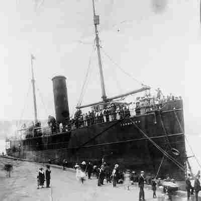 Inspection of the S.S. Yarmouth by UNIA members